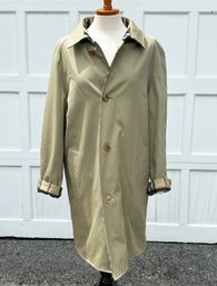 A Gorgeous Burberry Rain Coat, Fully Reversible To Nova Plaid Wool!  Mens Medium