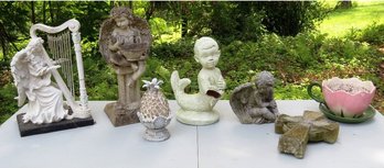 Table Lot Of Concrete And Resin Garden Statues / Yard Decorations - -minor Damage