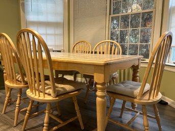 Roth & Brader Dining Room Table 65' X 41' & Set Of 6 Chairs (see Description)