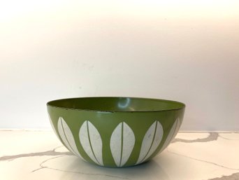 Avocado Green Catherineholm Lotus Bowl