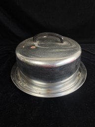 Lidded Cake Dish