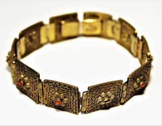 Vintage Gilt Filigree Link Bracelet Having Red Stones (two Are Missing)