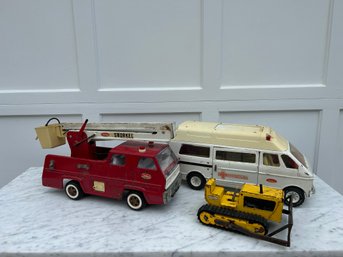 Group Of Three Vintage Tonka Trucks