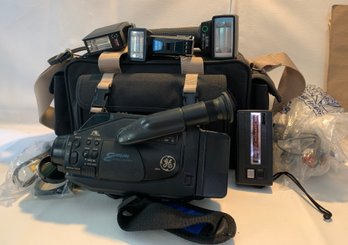 GE 8 MM Camcorder With Accessories - Untested