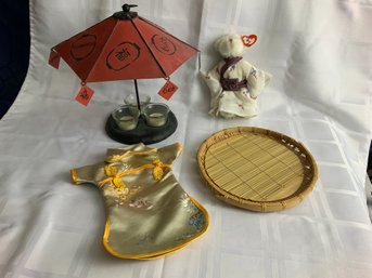 Assorted Asian Style Items