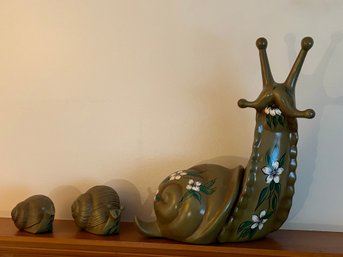 MCM Pottery Mom & Baby Snails Signed By Artist