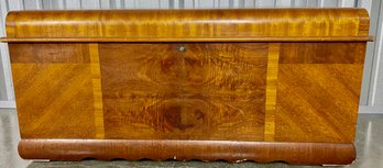 Lane Art Deco Cedar Chest