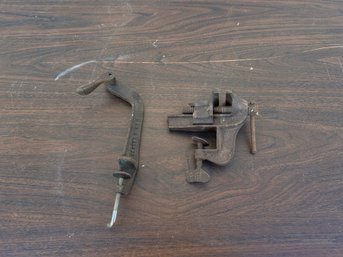 Herters No.11 Fly Tying Vise And Small Vise