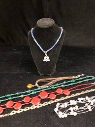 Necklaces Lot 4