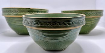 3 Antique McCoy Stoneware Nesting Mixing Bowls