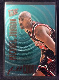 1996-97 Fleer Ultra Full Court Michael Jordan Insert Card
