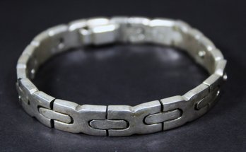 SOLID HEAVY VINTAGE SIGNED MEXICAN STERLING SILVER BRACELET