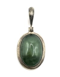 Vintage Sterling Silver Large Polished Green Stone Pendant