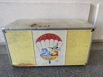 Vintage Child's Toy Chest For Refinishing