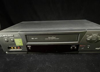 Mitsubishi HS-U530 VHS Player