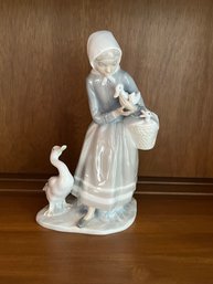 Lladro Shepherdess With Geese 1969 - Sculptor Fulgencio Garcia  #4568 Made In Spain