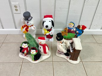 Lot Of 5 Dancing Animatronic Christmas Decorations