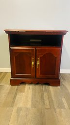 Beautiful Riverside Swivel Top TV Stand