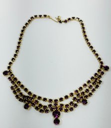 PRETTY VINTAGE PURPLE RHINESTONE GOLD TONE NECKLACE