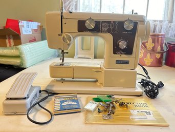 The New Home Sewing Machine Model 640, Established 1860 With Instruction Book & Darner Fits Most Swing Machine