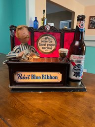 EXC WORKING 1950s-60s - PABST BLUE RIBBON BEER CAST IRON BARTENDER BOTTLE ADVERTISING LIGHT DISPLAY