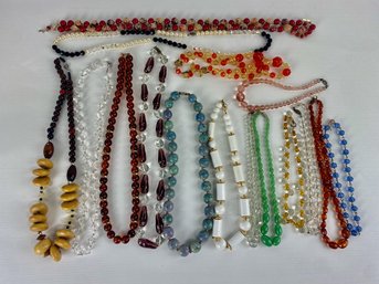 Large Lot Of Vintage Beaded Necklaces (16)