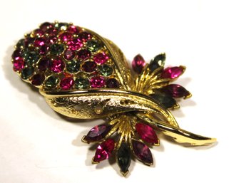 VINTAGE GOLD TONE PINK AND GREEN RHINESTONE BROOCH FLORAL FORM