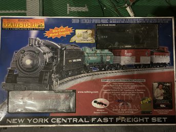 Rail King Die-Cast Metal New York Central Fast Freight Train Set NEW IN BOX