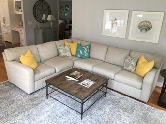 Sensational ETHAN ALLEN Sectional Sofa - Very Nice ! - Beautiful Style - Neutral Upholstery - FANTASTIC !