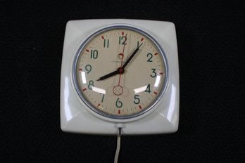 Vintage General Electric Retro Kitchen Wall Clock