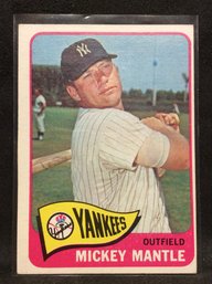 1965 Topps Mickey Mantle - M