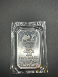 Beautiful ONE Ounce .999 Fine Silver Bar