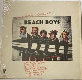 THE BEACH BOYS - WOW! GREAT CONCERT- VINYL- SPC-3309 - SHRINK ON - LP