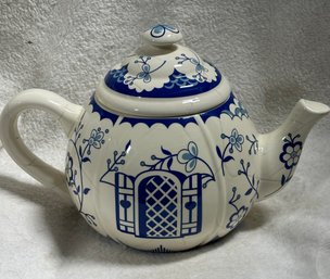 Disney's David's Cookies Teapot Cookie Jar