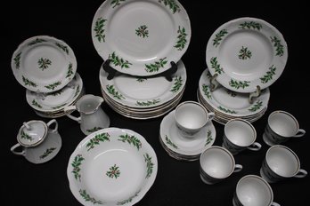 Beautiful Christmas Holly China Set From Chodziez Poland - Complete Service For Five W/ Bowl, Creamer & Sugar