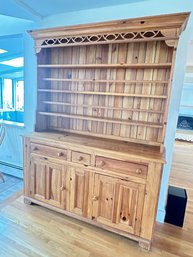 Ethan Allen Hutch With Cabinets