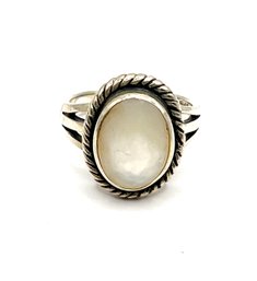 Vintage Sterling Silver White Stone Oval Ring, Size 5.5