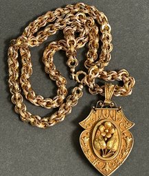 Antique Victorian Gold Filled Locket & Chain Floral Center Intricate  Pattern