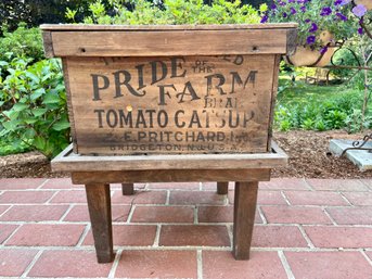 Antique Pride Of The Farm Wooden Catsup Lidded Box On Platform Stand