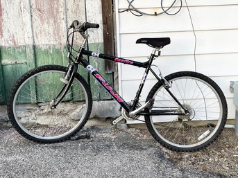 A Fuji Sunfire Bicycle - 1 Of 2