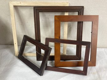 5 Wood Frames