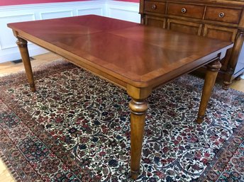 Wonderful BASSETT Furniture Dining Table