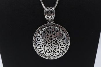 Filigree Swirl Round Pendant Necklace In Sterling Silver