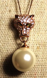 FINE GOLD OVER STERLING SILVER LEOPARD FACE GEMSTONE PENDANT NECKLACE W PEARL