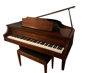 Beautiful Vintage Kimball La Petite Baby Grand  Piano