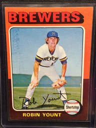 1975 Topps Robin Yount Rookie Card - M