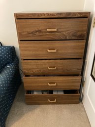 5-Drawer Dresser