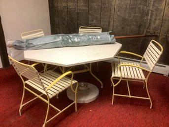 Mid Century Patio Table And Chairs With Umbrella