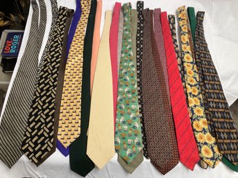 Large Vintage To Newer Designer Men's Necktie Lot Of 25- MMA, Nautica, Joseph Abboud, Polo, Brooks, Pierre