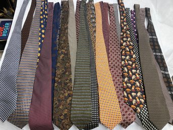 HUGE Lot Of 26 Vintage To More Recent Designer Neckties- MMA, CHRISTIAN DIOR, BERT PULITZER, POLO, CARDIN